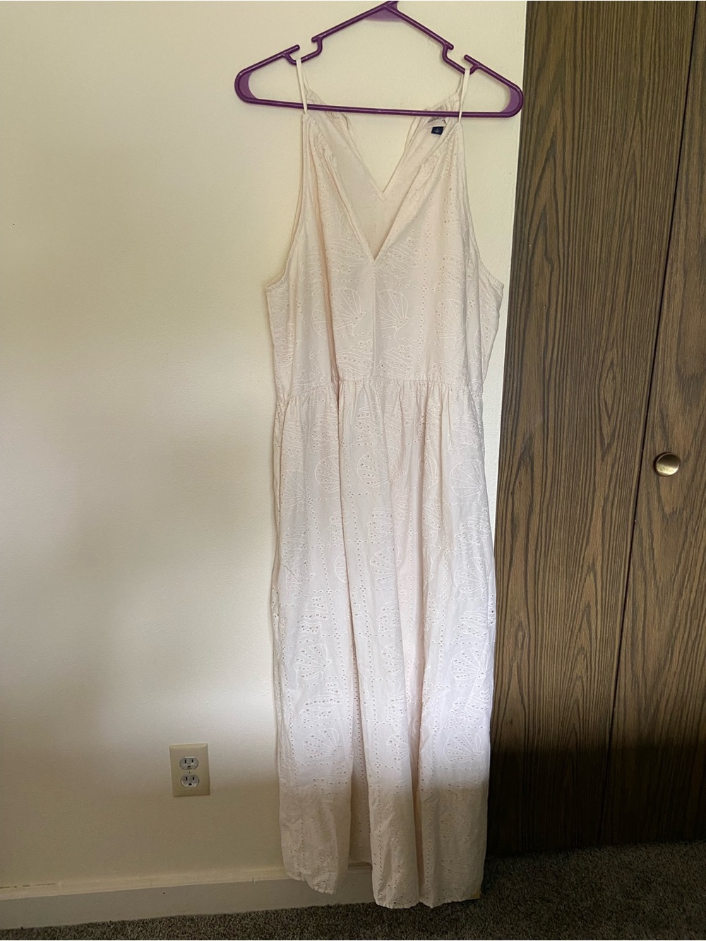 Cream Eyelet Maxi Dress - Women's Summer V-Neck